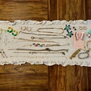 20+ Piece Jewelry Lot (New&Used)